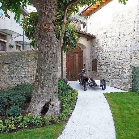 B&B Il Sogno Nel Borgo Gargnano Ngoại thất bức ảnh